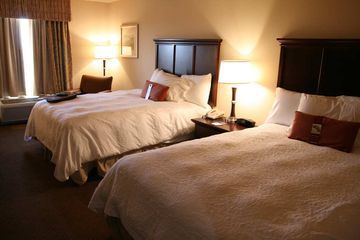 Western Red River Hotel